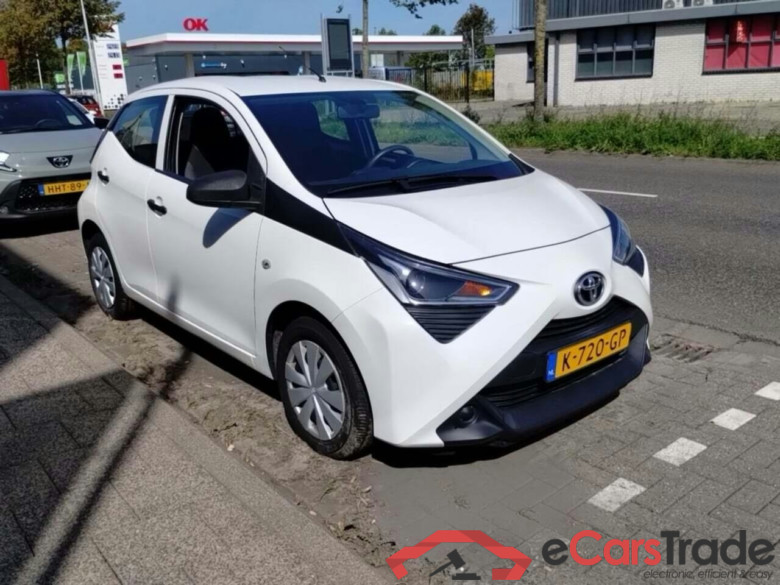 TOYOTA Aygo 1.0 VVT-i x-fun #2