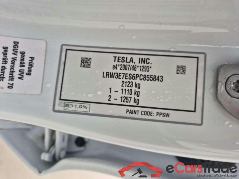 Tesla Model 3 Long Range rwd #4