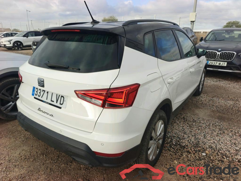 SEAT Arona / 2017 / 5P / todoterreno 1.0 TSI 81kW (110CV) Style Plus (AC) #2