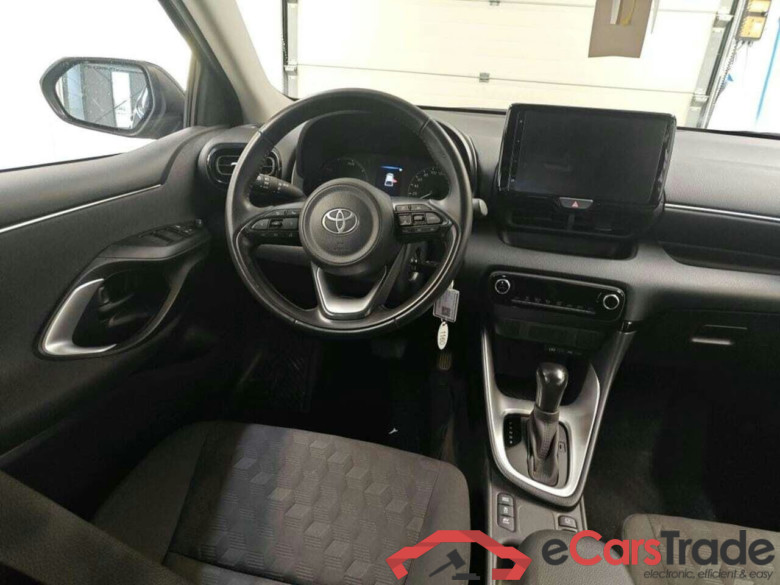 TOYOTA Yaris 1.5 Hyb. 115 Active #3