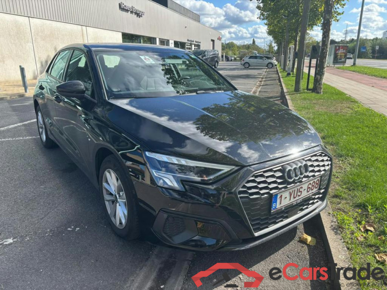 AUDI A3 Sportback 30 TFSI Attraction S tronic #2