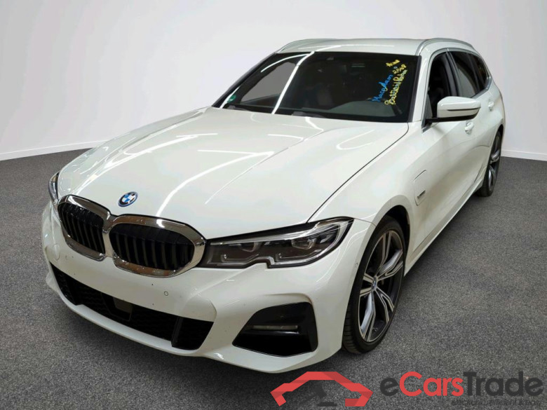 Baureihe 3 Touring 330 e M Sport 2.0 185KW AT8 E6d #1