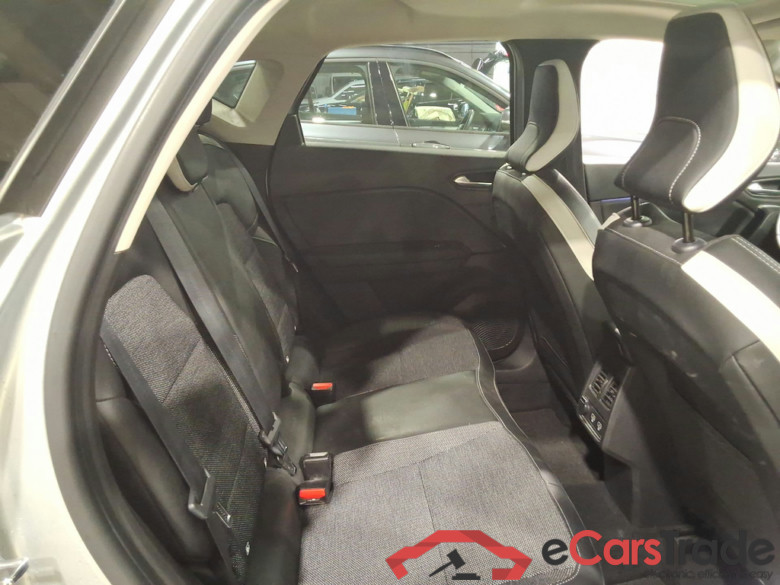 RENAULT CAPTUR 1.6 PHEV TECHNO #5