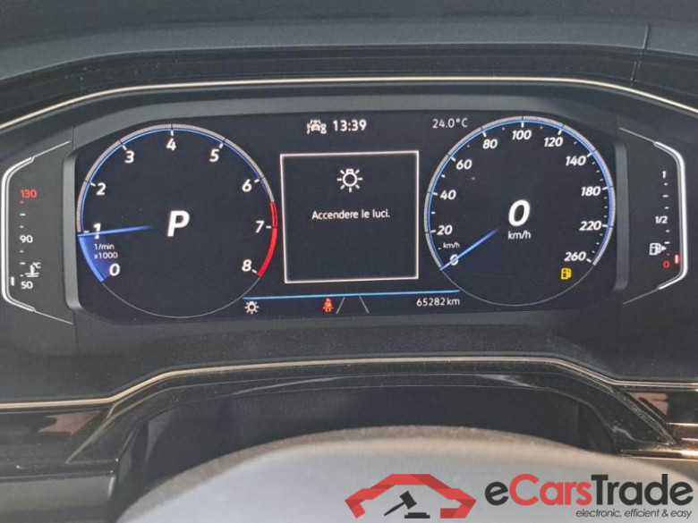 VOLKSWAGEN TAIGO / 2021 / 5P / SUV 1.0 TSI 81KW R-LINE DSG #4