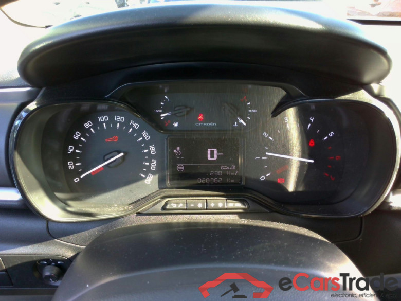 Citroen C3 Shine PureTech 110 S&S BVM6 #4