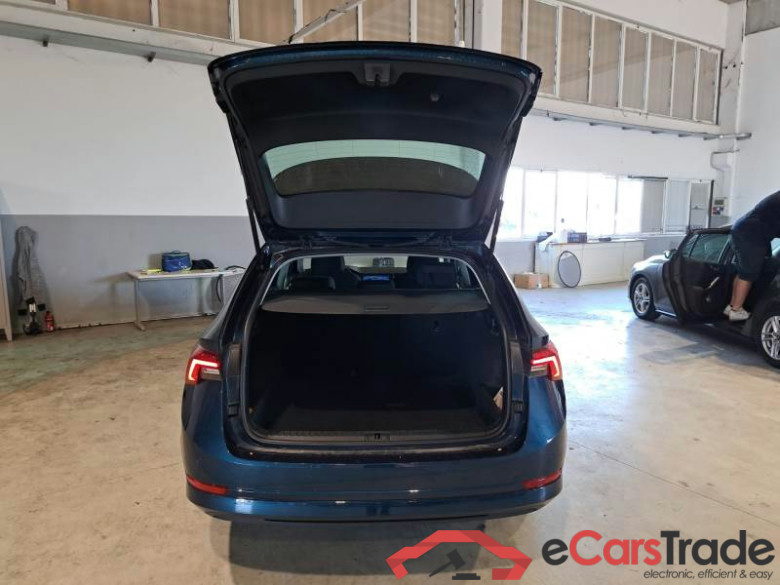 SKODA OCTAVIA WAGON / 2020 / 5P / STATION WAGON 2.0 TDI EVO 110KW EXECUTIVE DSG #5