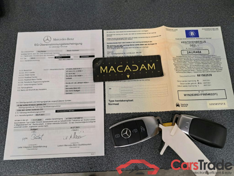 MERCEDES - MER GLC 300 e 320PK DCT 4MATIC Business Solution * HYBRID * #4