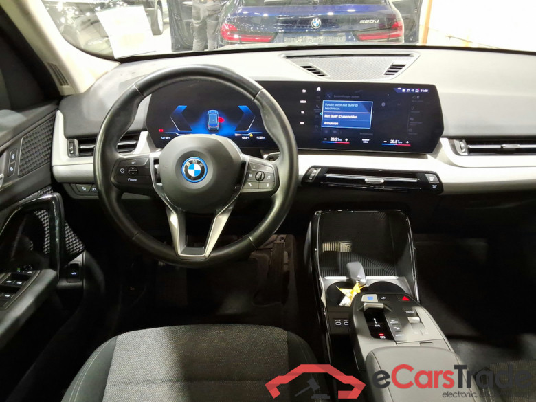 BMW IX1 BEV 67KWH XDRIVE30 (200KW) 4WD AUTO #6