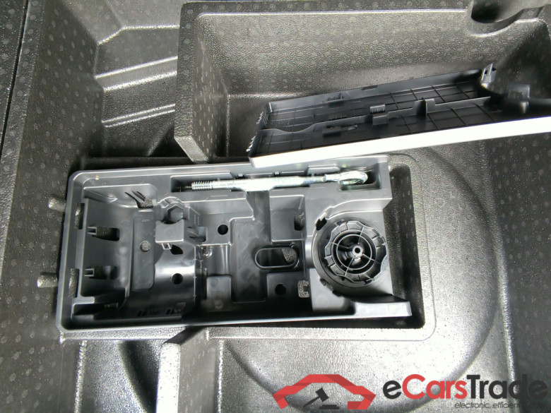 Peugeot 308 SW 1.5 BlueHDi Allure Aut. LED I-Cockpit 1/2 Leather KeylessGo Camera Klima PDC ... #6