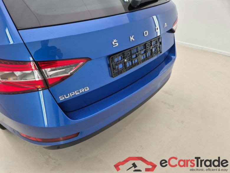 SKODA SUPERB COMBI 2.0 CRTDI CLEVER DSG #4