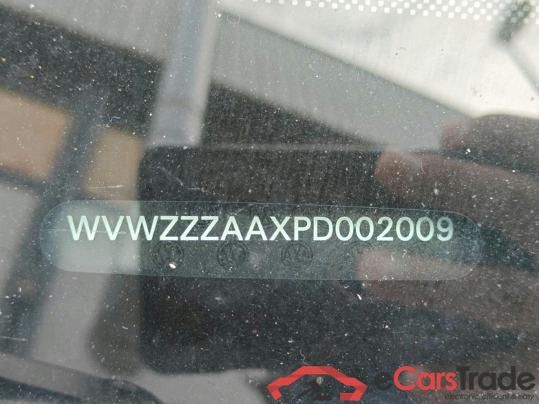 VOLKSWAGEN up! 48 kW #2