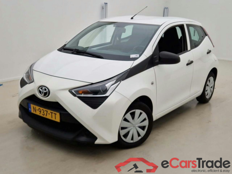 TOYOTA Aygo 1.0 VVT-i x-fun