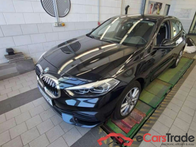 Baureihe 1 Lim. 120 d Advantage 2.0 140KW AT8 E6d