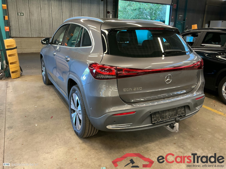 MERCEDES-BENZ EQA BEV 67KWH EQA 250 BUSINESS SOL LUX #3