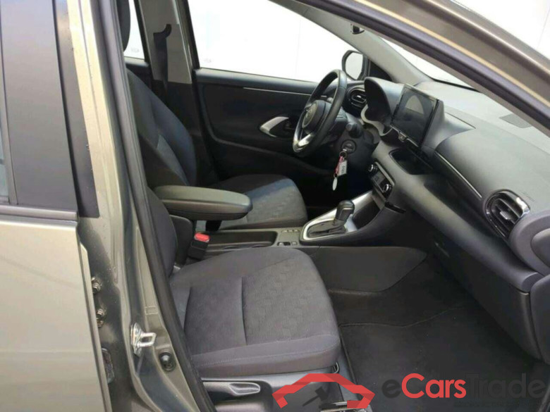 TOYOTA Yaris 1.5 Hyb. 115 Active #4