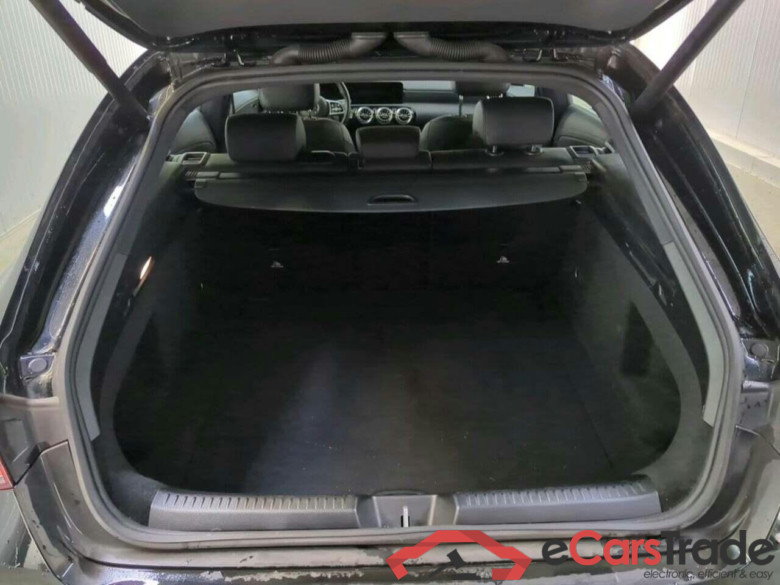 MERCEDES-BENZ CLA-klasse Shooting Brake 180 d Bns Sol. Lux. #4
