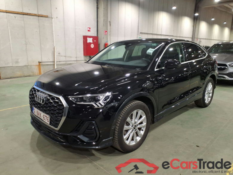 AUDI Q3 Sportback 1.4 45 TFSI E S TRONIC #1