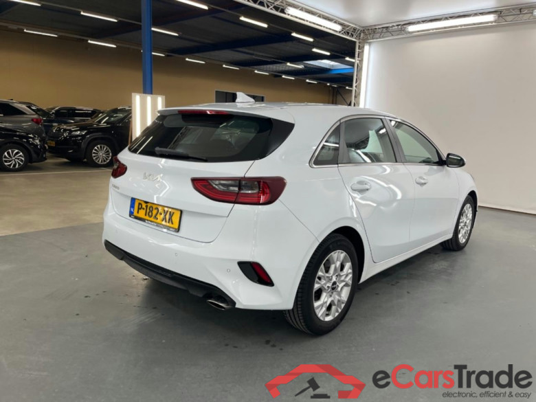 KIA Ceed 1.0 T-GDi DynamicLine #4