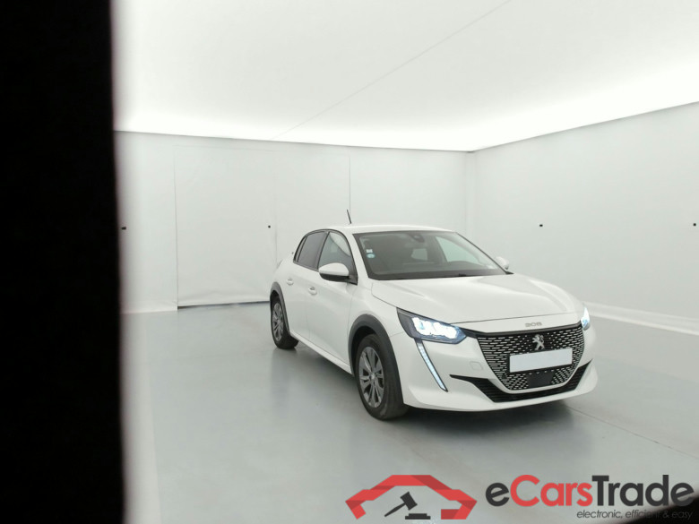 Peugeot 208 Allure Business Electrique 50 kWh 136ch #1
