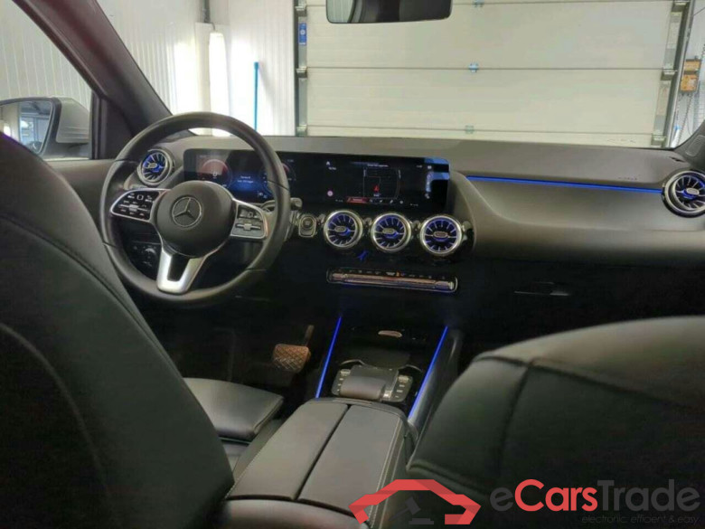 MERCEDES-BENZ EQA 250 Luxury Line #3