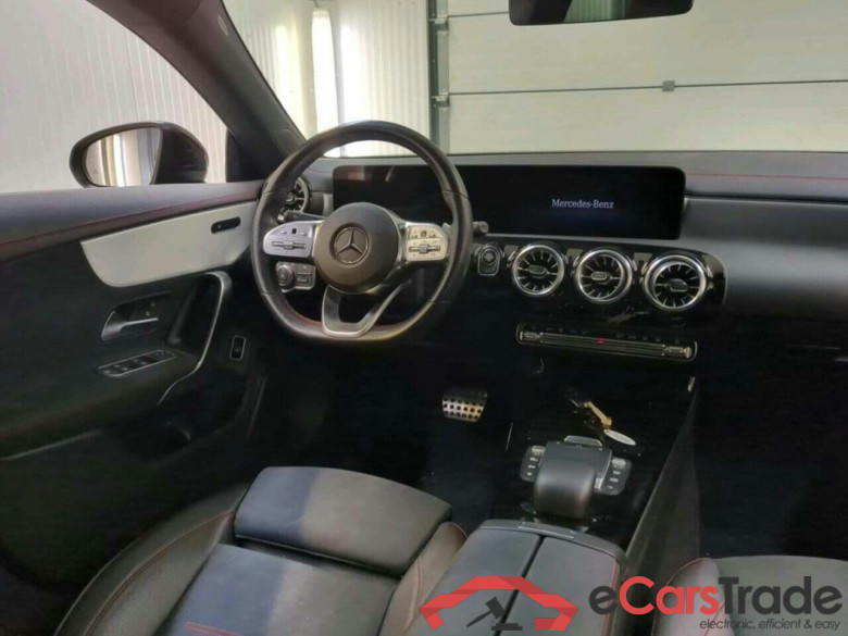 MERCEDES-BENZ CLA-klasse 250 e AMG Line #3
