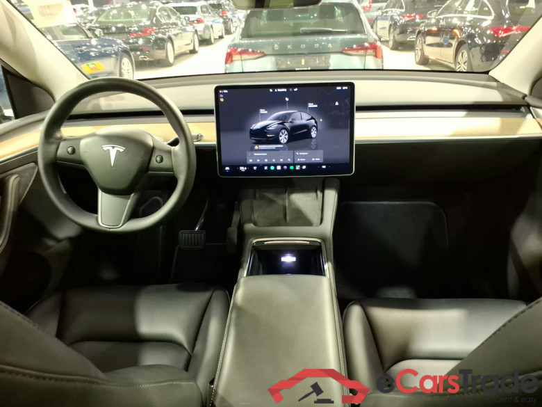 TESLA MODEL Y BEV AUTO RWD #6