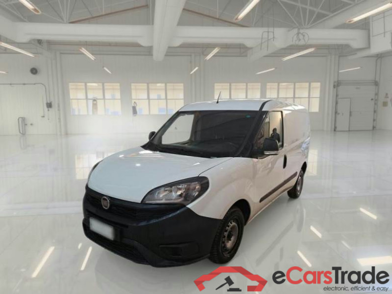 FIAT DOBLÒ CARGO / 2014 / 4P / VETT. FURGONATA CH1 BUSINESS 1.6 MJET 90CV E6D-F SeS #1