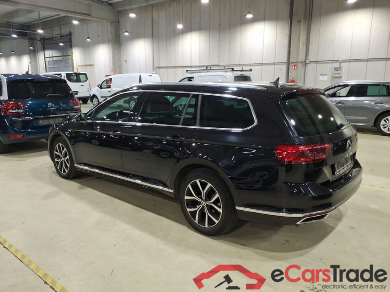 VOLKSWAGEN PASSAT VARIANT 2.0 TDI SCR MSQ 110KW VARIANT ELEGANCE B #2