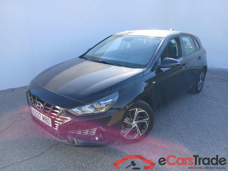 HYUNDAI i30 / 2020 / 5P / berlina con portón 1.0 TGDI 48V Klass
