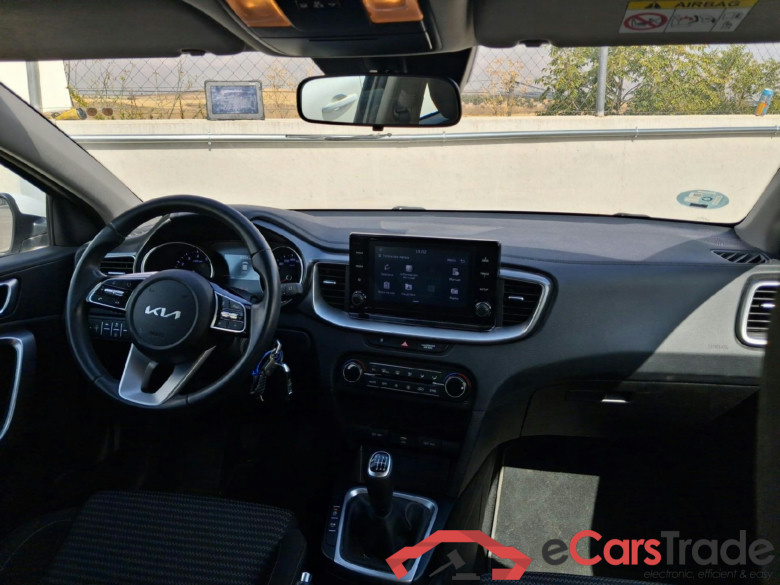 KIA XCeed / 2019 / 5P / todoterreno 1.0 T-GDi Drive 88kW (120CV) #3