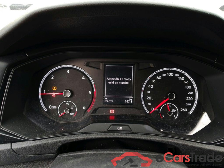 VOLKSWAGEN T-Roc / 2017 / 5P / todoterreno Edition 2.0 TDI 85kW (115CV) #4