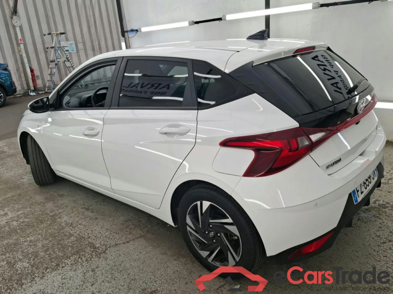 HYUNDAI i20 / 2020 / 5P / Berline 1.0 T-GDI 100 HYBRID 48V Intuitive #2