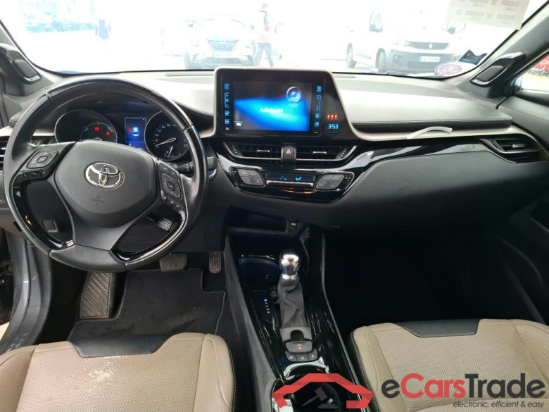 TOYOTA C-HR 5p SUV 1.8 HYBRIDE 122 COLLECTION #5