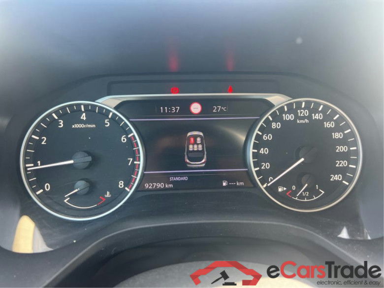 NISSAN QASHQAI / 2021 / 5P / todoterreno DIG-T 103kW (140CV) mHEV 4x2 Acenta #4