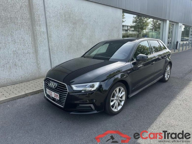 AUDI A3 Sportback e-tron (PHEV) 1.4 TFSI PHEV Sport S tronic  (150 kW)
