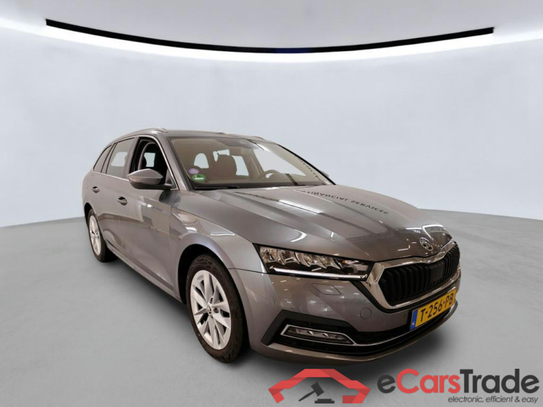 SKODA Octavia Combi 81 kW #4