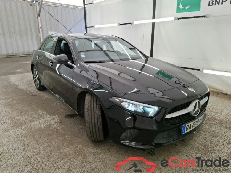 MERCEDES-BENZ Classe A Compact / 2018 / 5P / Berline A 200 Style Line 7G-DCT #4