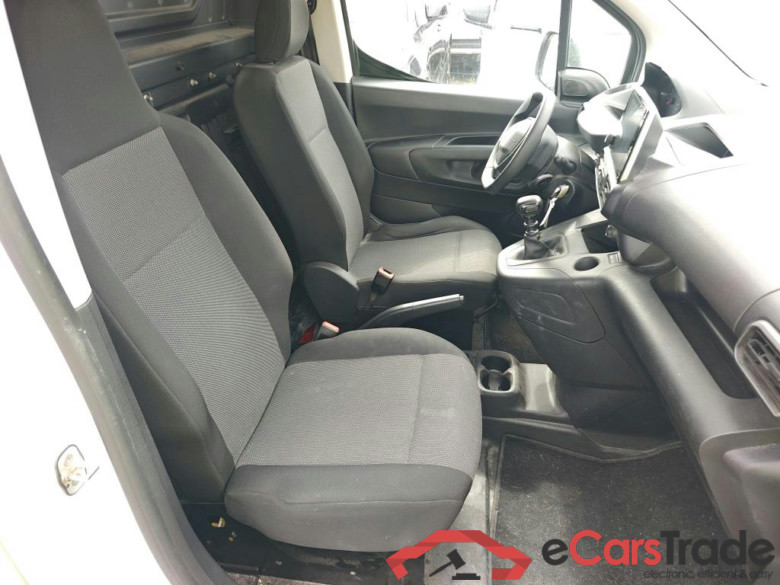 PEUGEOT Partner / 2018 / 3P / furgón derivado de turismo Pro Standard 600kg BlueHDi 73kW #6