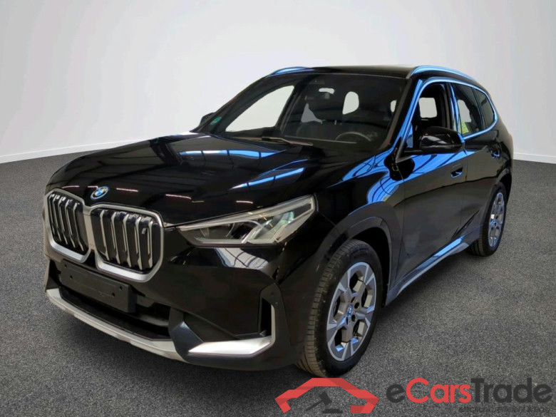Baureihe iX1 30 xDrive xLine 64kWh