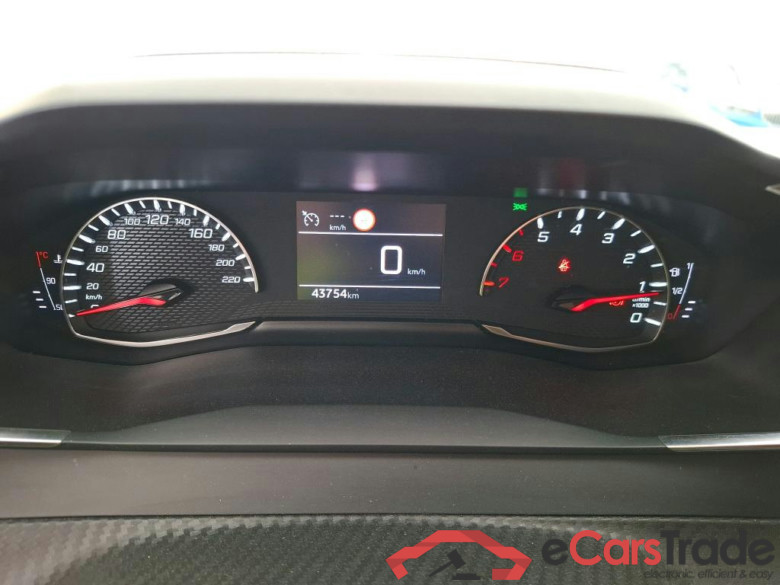PEUGEOT 208 / 2019 / 5P / Berline Puretech 75 S&S Active Business #6