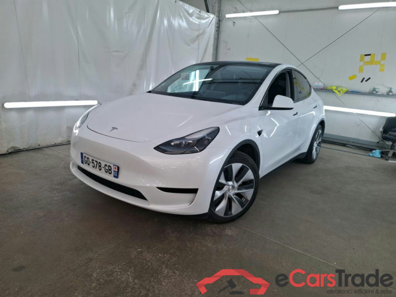 TESLA Model Y / 2021 / 5P / SUV RWD #2