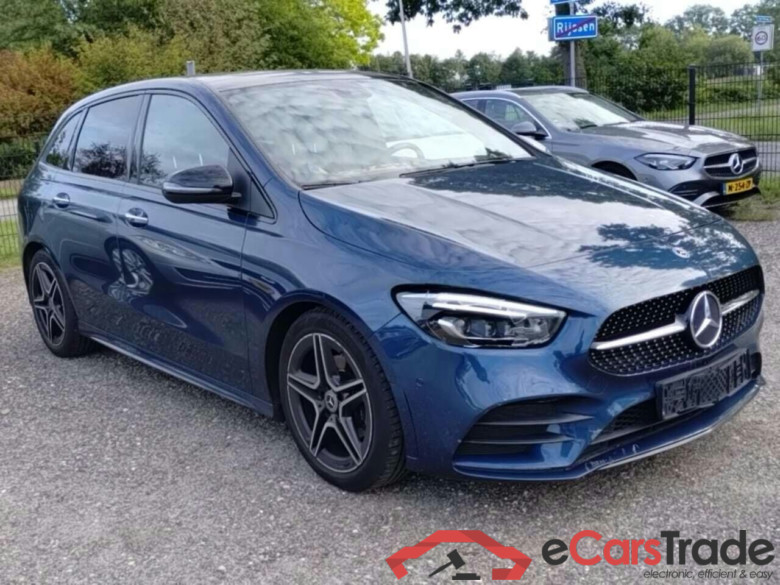MERCEDES-BENZ B-KLASSE 180 Business Solution AMG #2