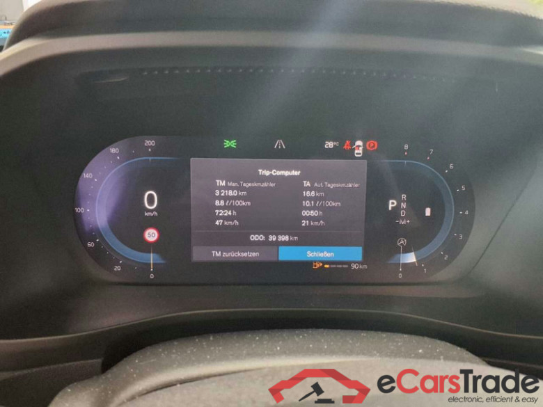 Volvo XC40 (2017->) DE - SUV5 B4 2WD EU6d, Plus Dark, (Facelift) 2022 - 2024 #2