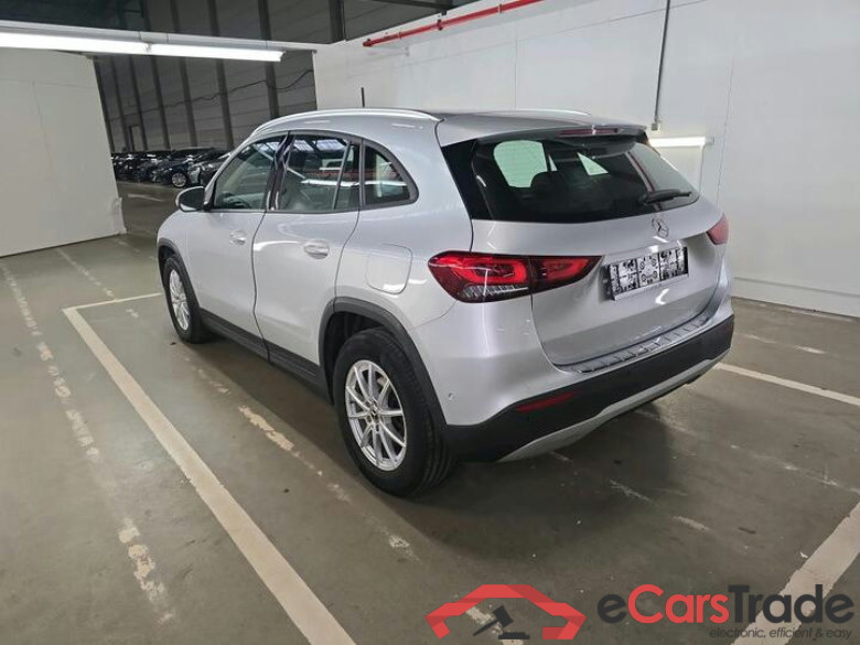 Mercedes GLA GLA GLA 180 d Business Solution Essential 85kW/116pk  5D/P Auto-8 #2