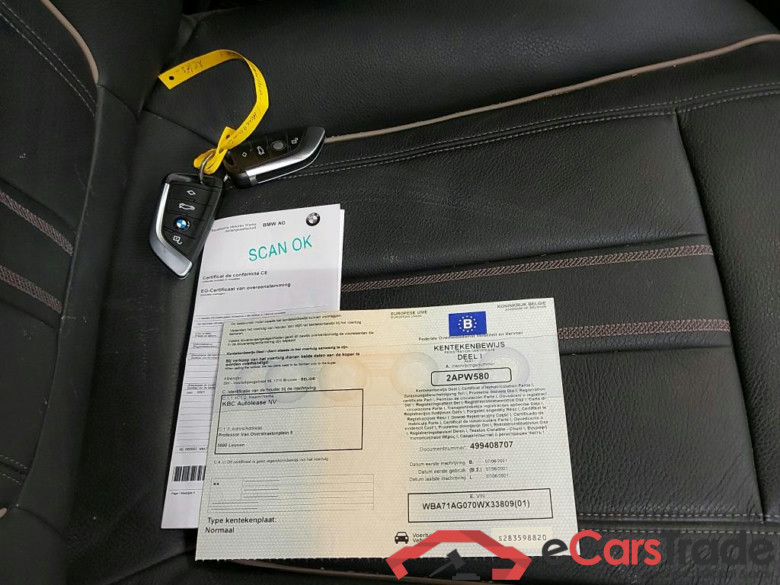 BMW - BMW 5 BERLINE 520iA 163PK Business Edition With Heated Dakota Seats & Driving Assistant Pack & Trailer Towing Hook * PETROL * #4