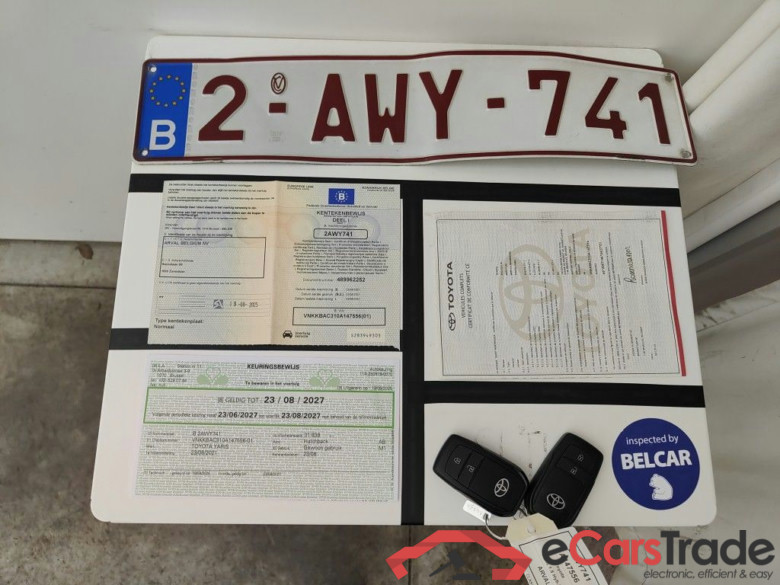 Toyota Yaris 1.5 VVT-i Hybrid Iconic e-CVT 5d #4