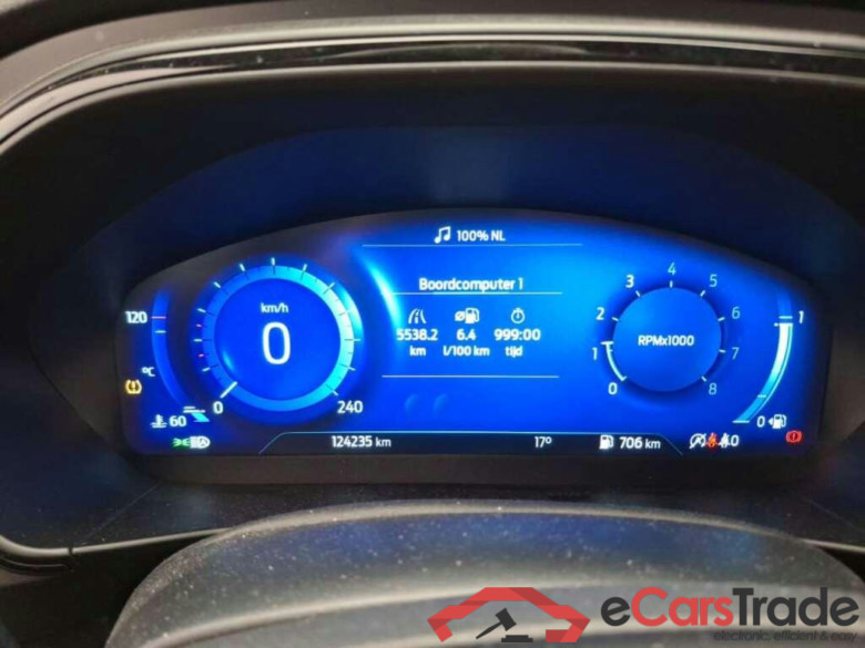 FORD Focus Wagon 1.0 EcoBoost Hybrid ST Line X  #6