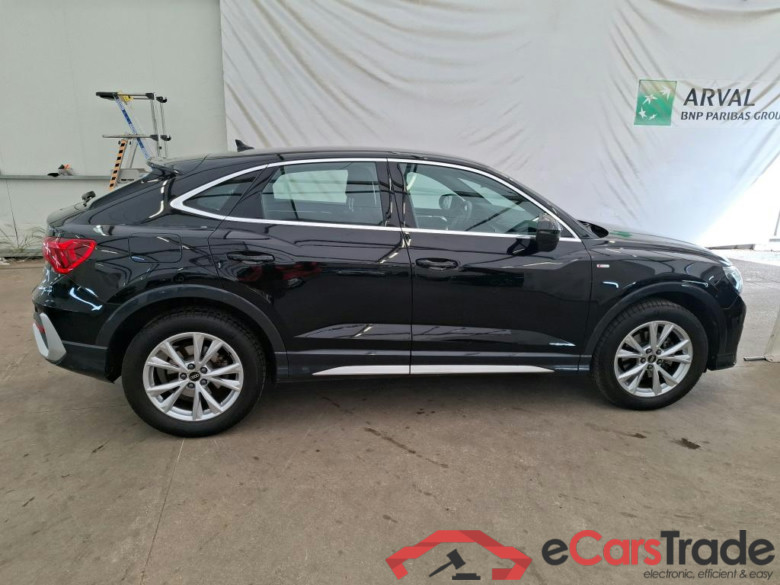 AUDI Q3 Sportback / 2019 / 5P / SUV 35 TFSI 150 MHEV S Tronic 7 S LINE #6
