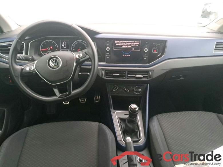 VOLKSWAGEN Polo / 2017 / 5P / berlina con portón United 1.0 TSI 81kW (110CV)(SP) #3