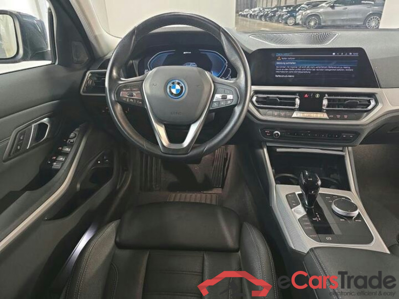 BMW 3 Reeks Touring 3 Reeks Touring 330e (215 kW) (PHEV) 215kW/292pk  5D/P Auto-8 #5